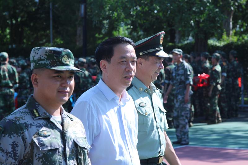 李琳