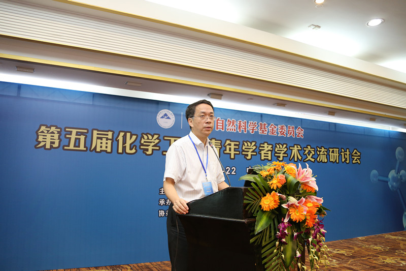 李琳_副本